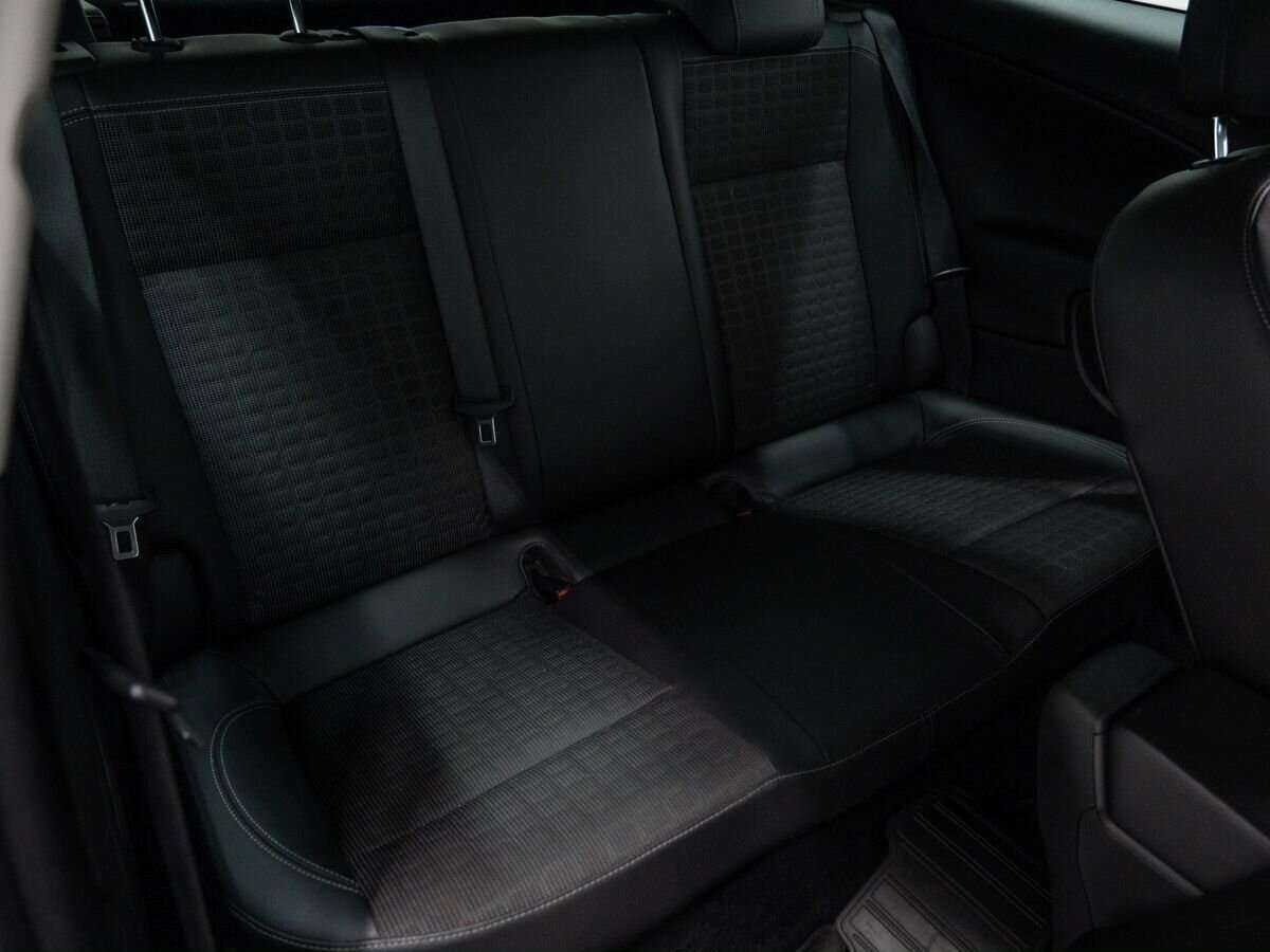 Купить Opel Astra, 2012, 258 000 км, фото №7