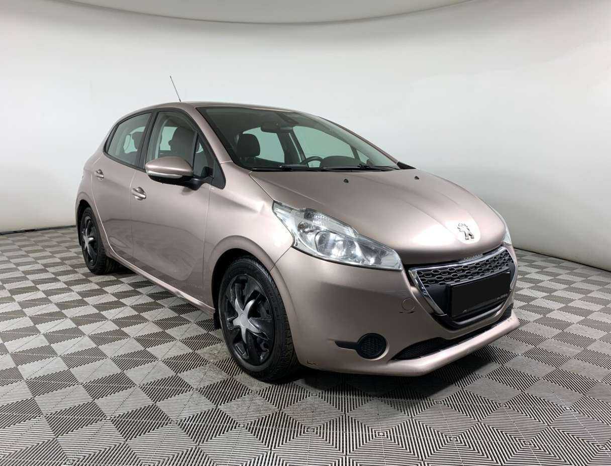Peugeot 208
