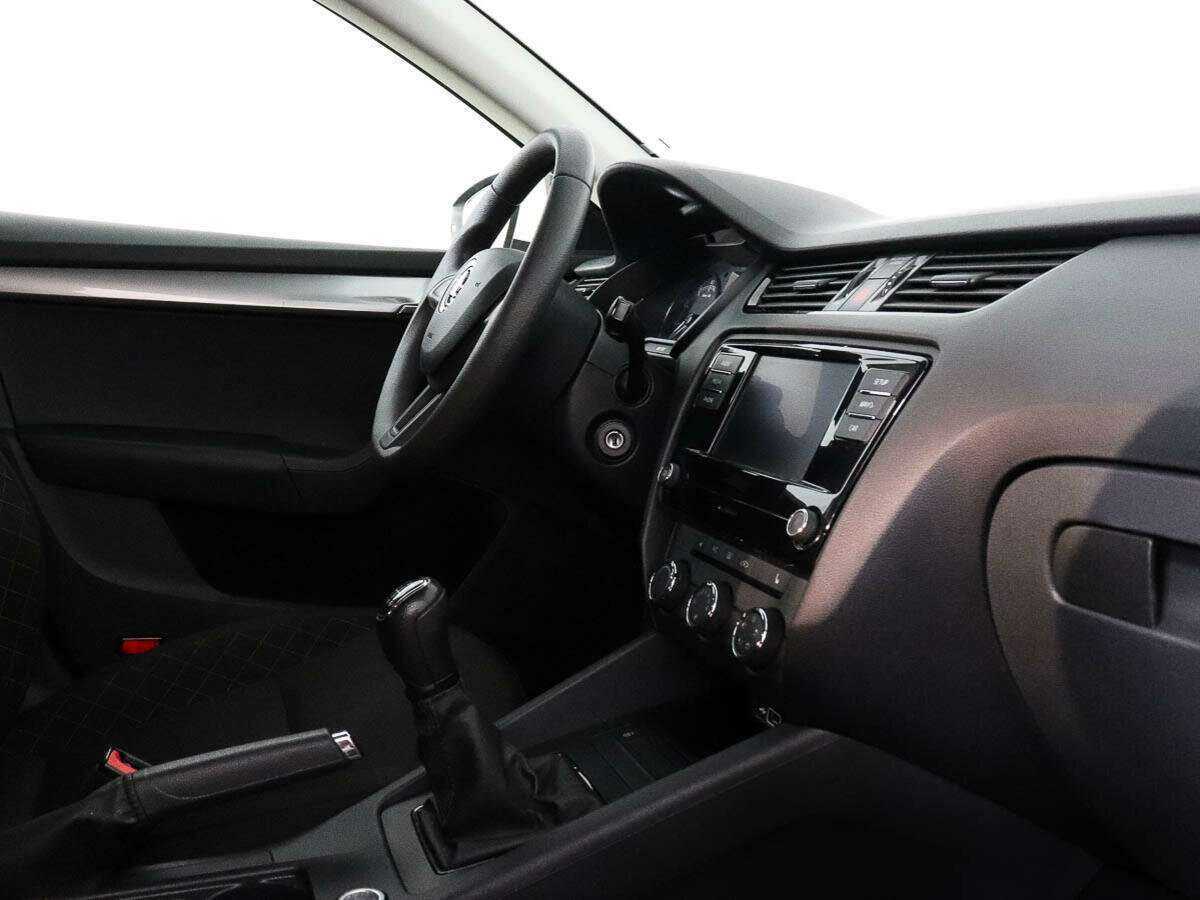 Купить Skoda Octavia, 2018, 75 133 км, фото №6