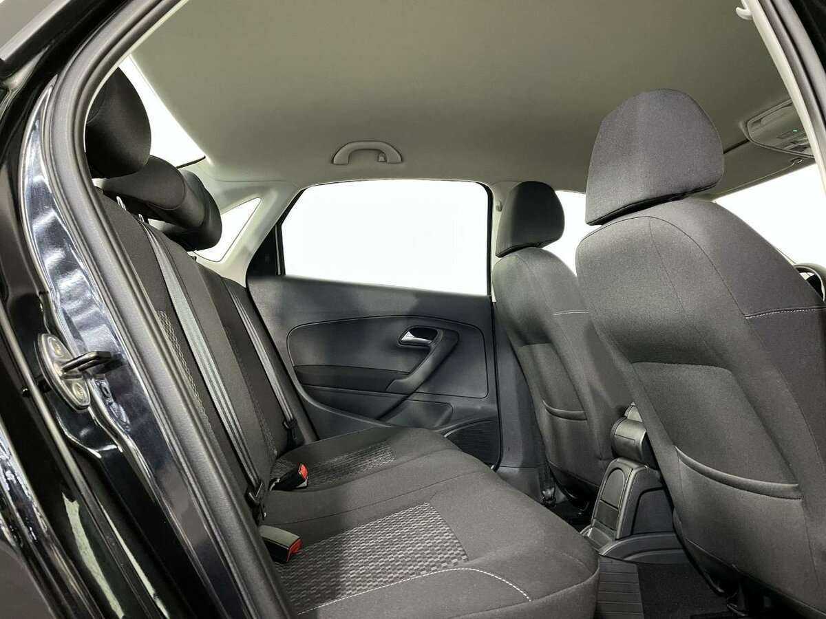 Купить Volkswagen Polo, 2019, 60 000 км, фото №17