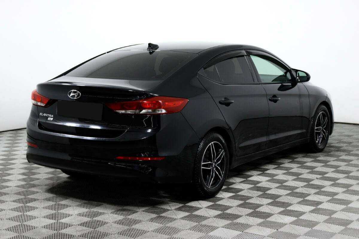 Купить Hyundai Elantra, 2018, 95 171 км, фото №5
