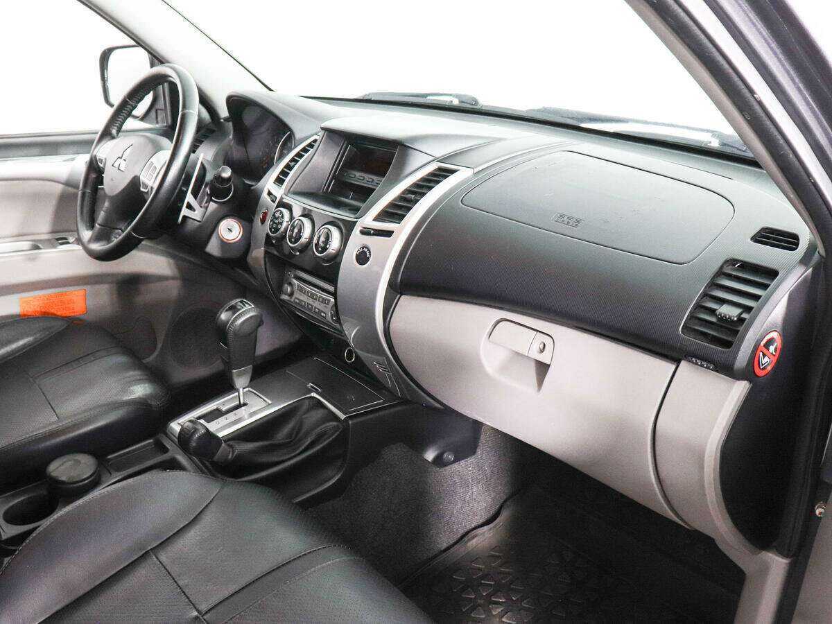 Купить Mitsubishi Pajero Sport, 2012, 237 627 км, фото №10
