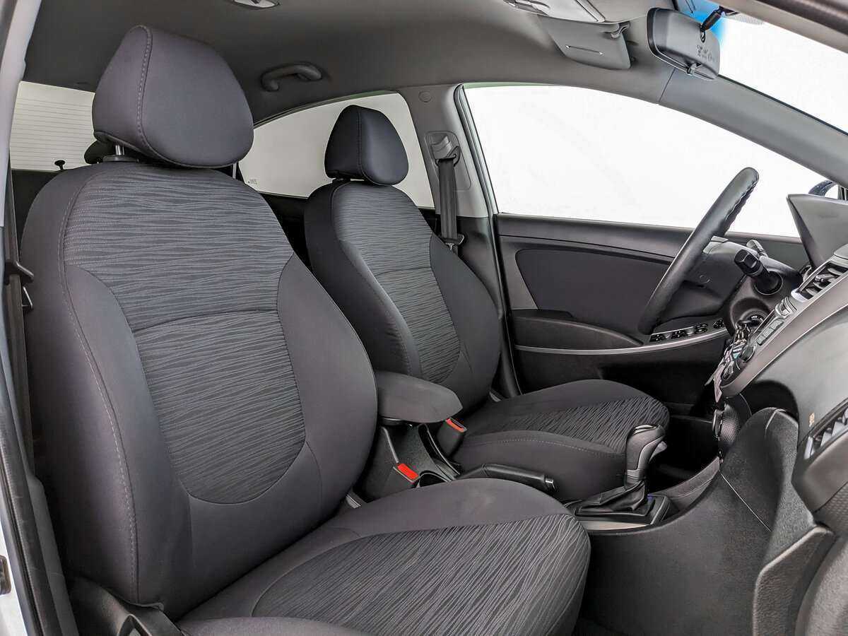 Купить Hyundai Solaris, 2015, 113 015 км, фото №17