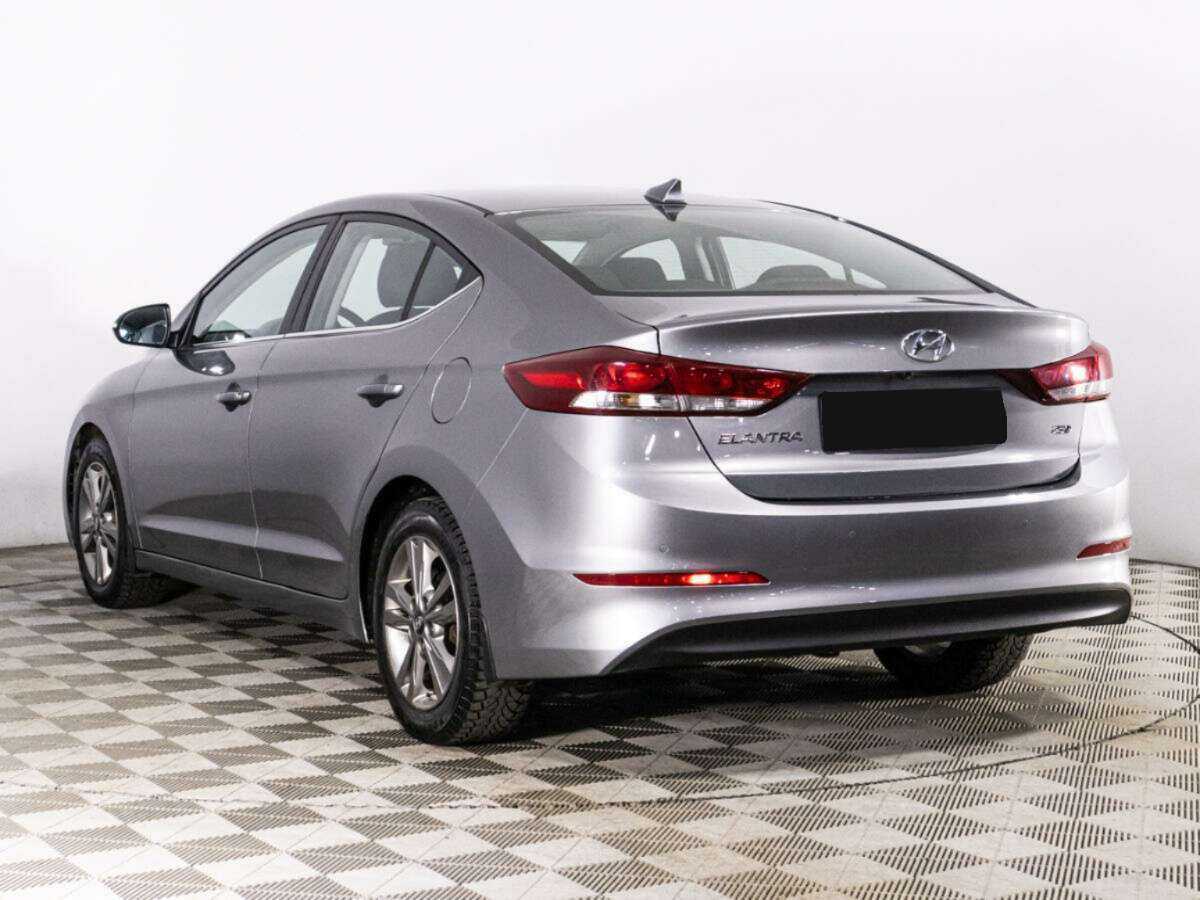 Купить Hyundai Elantra, 2018, 184 612 км, фото №7