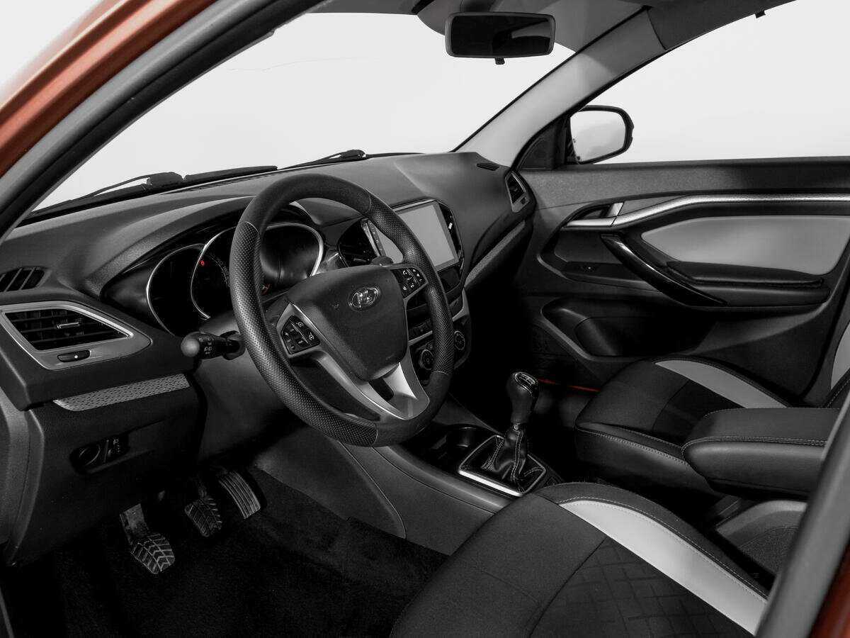 Купить Lada (ВАЗ) Vesta SW Cross, 2018, 88 976 км, фото №16