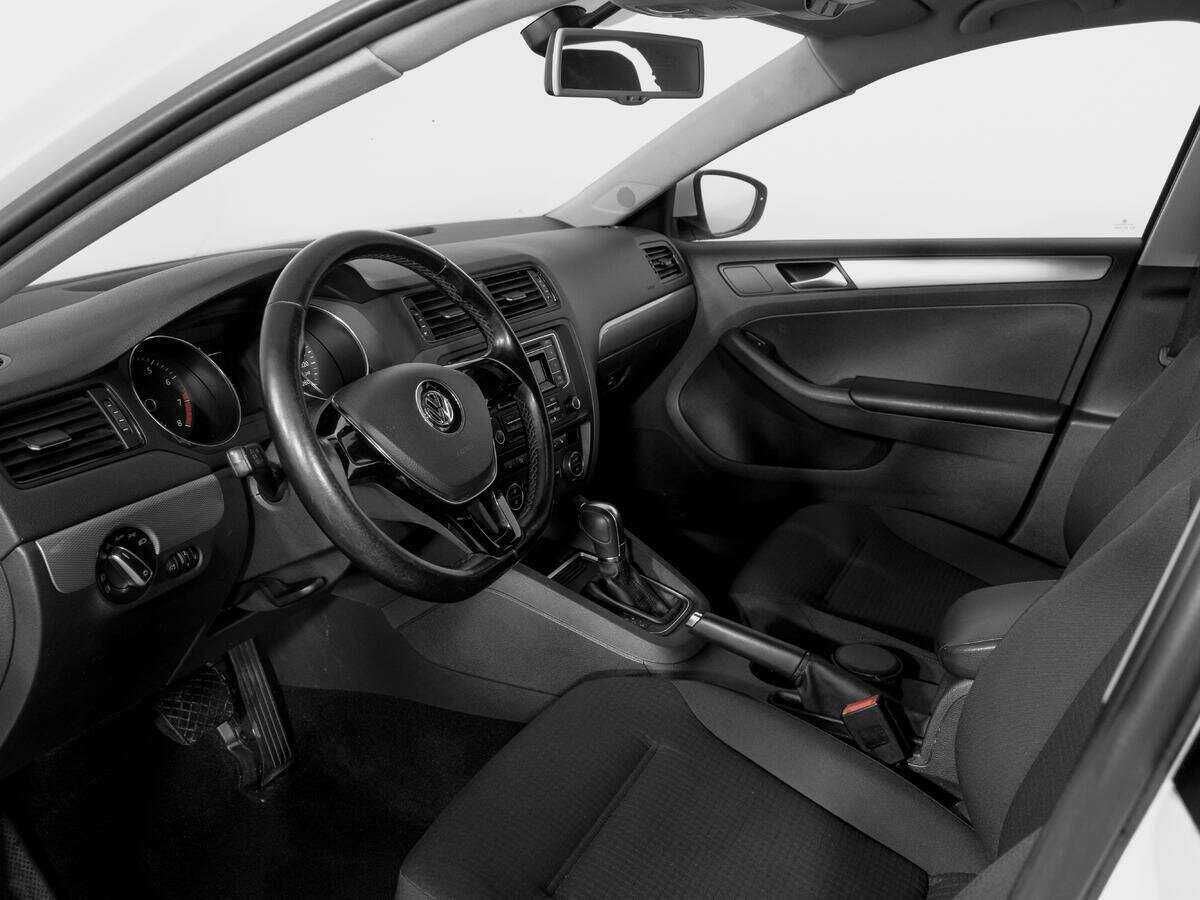Купить Volkswagen Jetta, 2016, 130 001 км, фото №15
