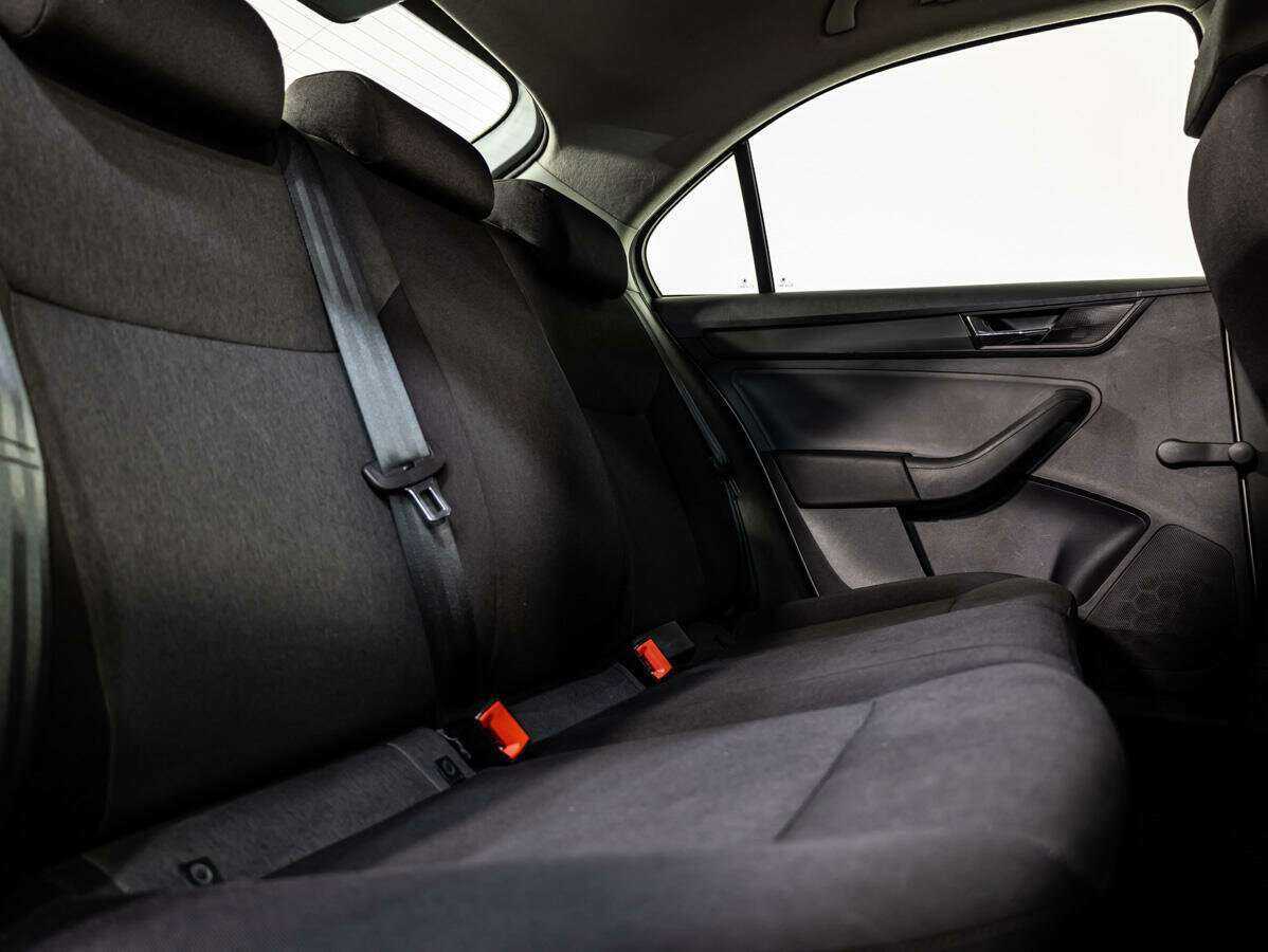 Купить Skoda Rapid, 2017, 170 493 км, фото №11