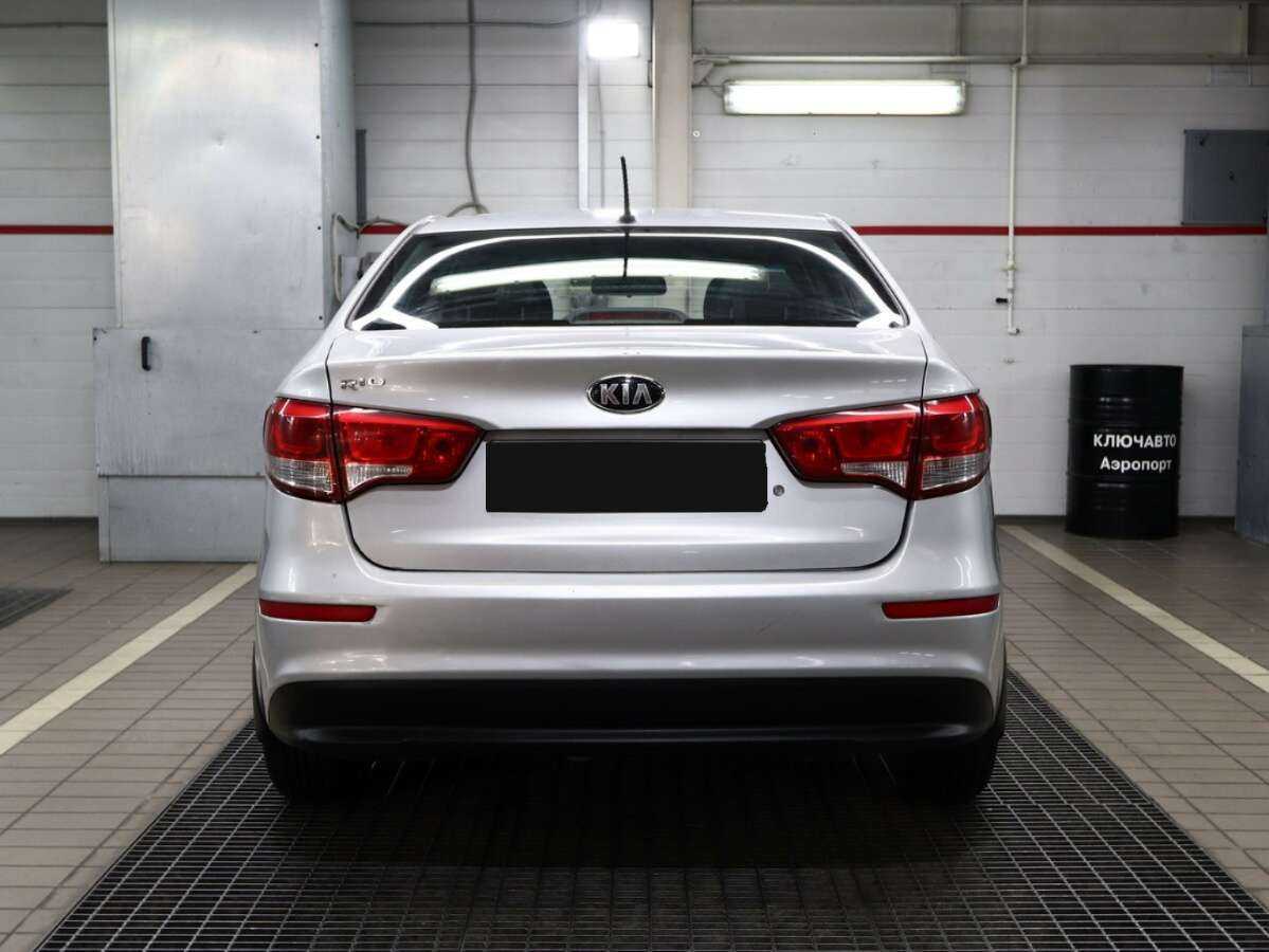 Купить Kia Rio, 2016, 220 000 км, фото №5