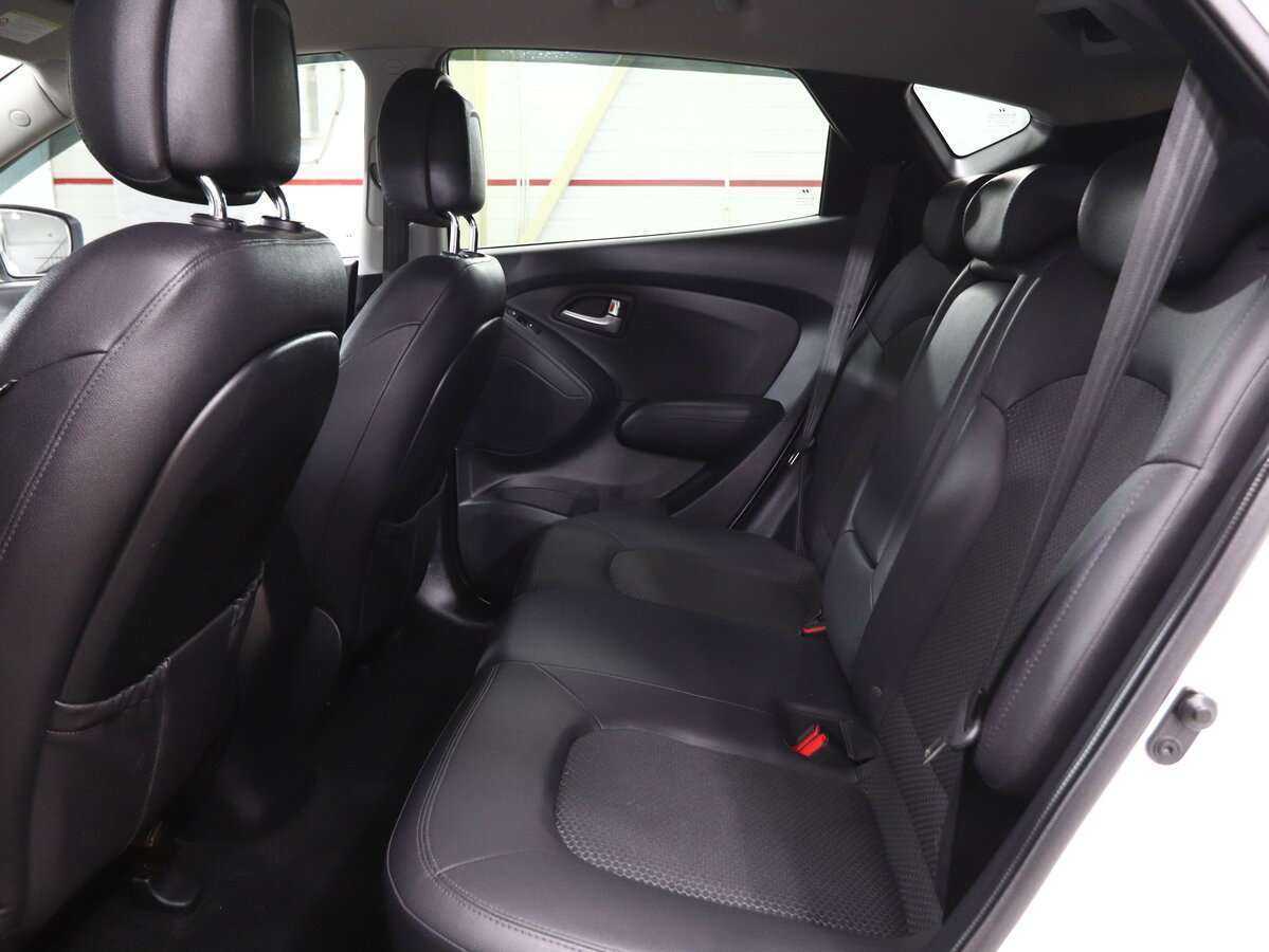 Купить Hyundai ix35, 2012, 159 000 км, фото №12
