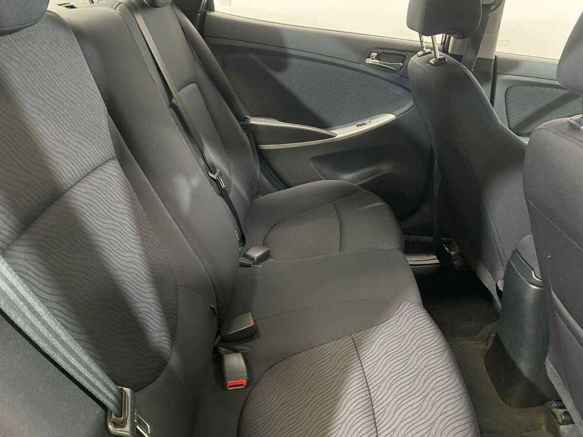 Купить Hyundai Solaris, 2012, 179 089 км, фото №11