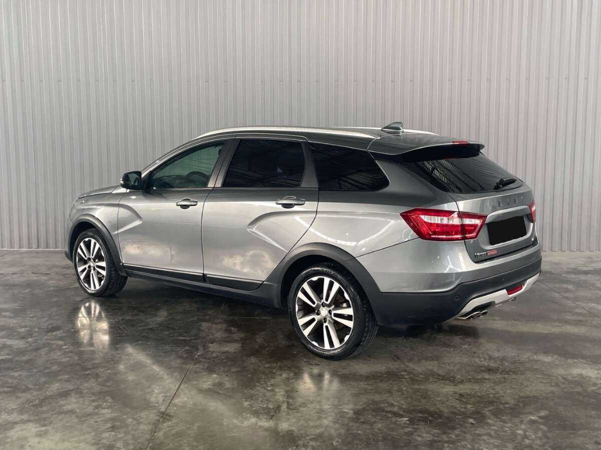 Купить Lada (ВАЗ) Vesta SW Cross, 2018, 88 269 км, фото №7