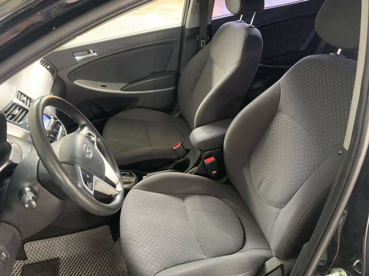 Купить Hyundai Solaris, 2012, 167 017 км, фото №10