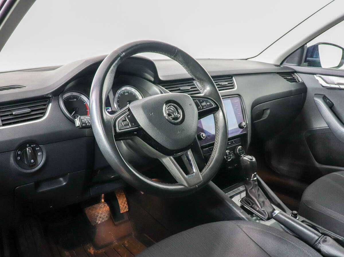 Купить Skoda Octavia, 2017, 144 587 км, фото №8