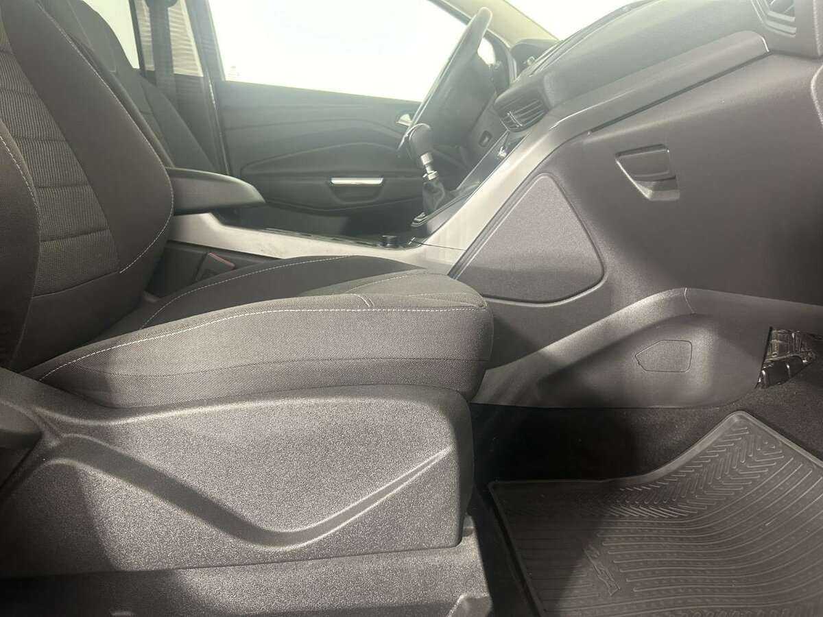 Купить Ford Kuga, 2015, 95 000 км, фото №14