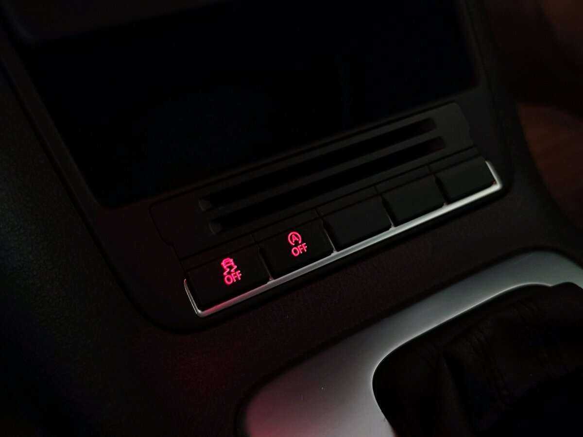 Купить Volkswagen Tiguan, 2013, 208 555 км, фото №13