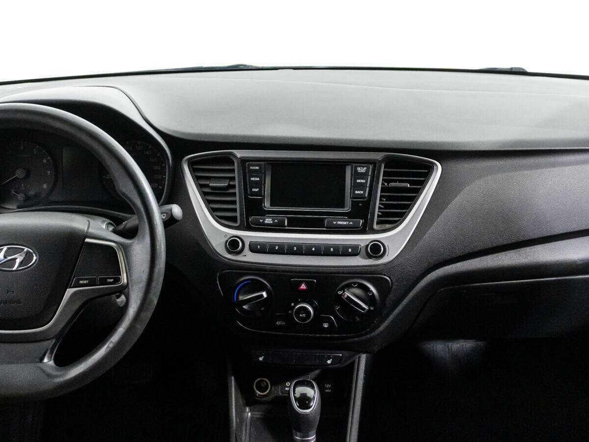 Купить Hyundai Solaris, 2017, 158 415 км, фото №14