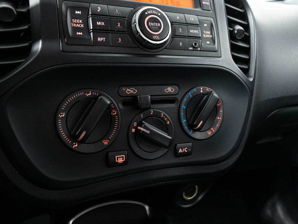 Купить Nissan Juke, 2014, 78 819 км, фото №15