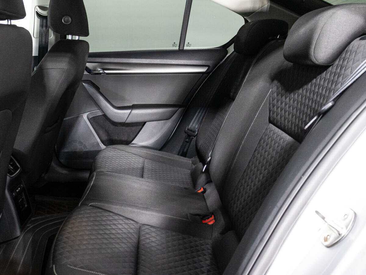 Купить Skoda Octavia, 2018, 175 047 км, фото №10