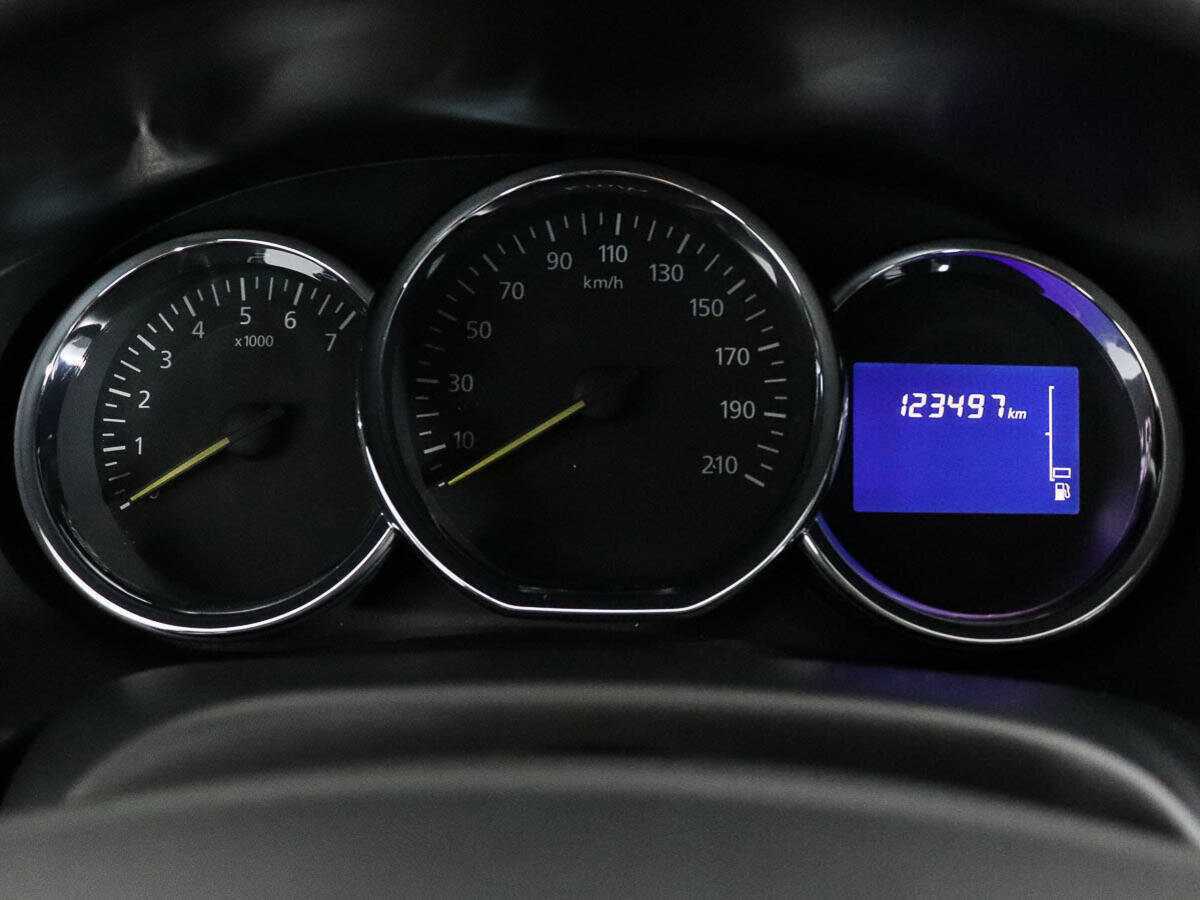 Купить Renault Logan, 2018, 124 000 км, фото №10