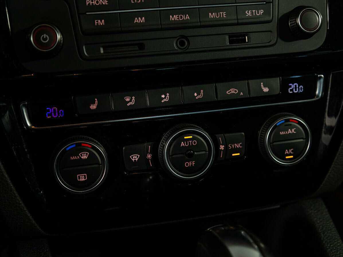 Купить Volkswagen Jetta, 2016, 119 856 км, фото №15