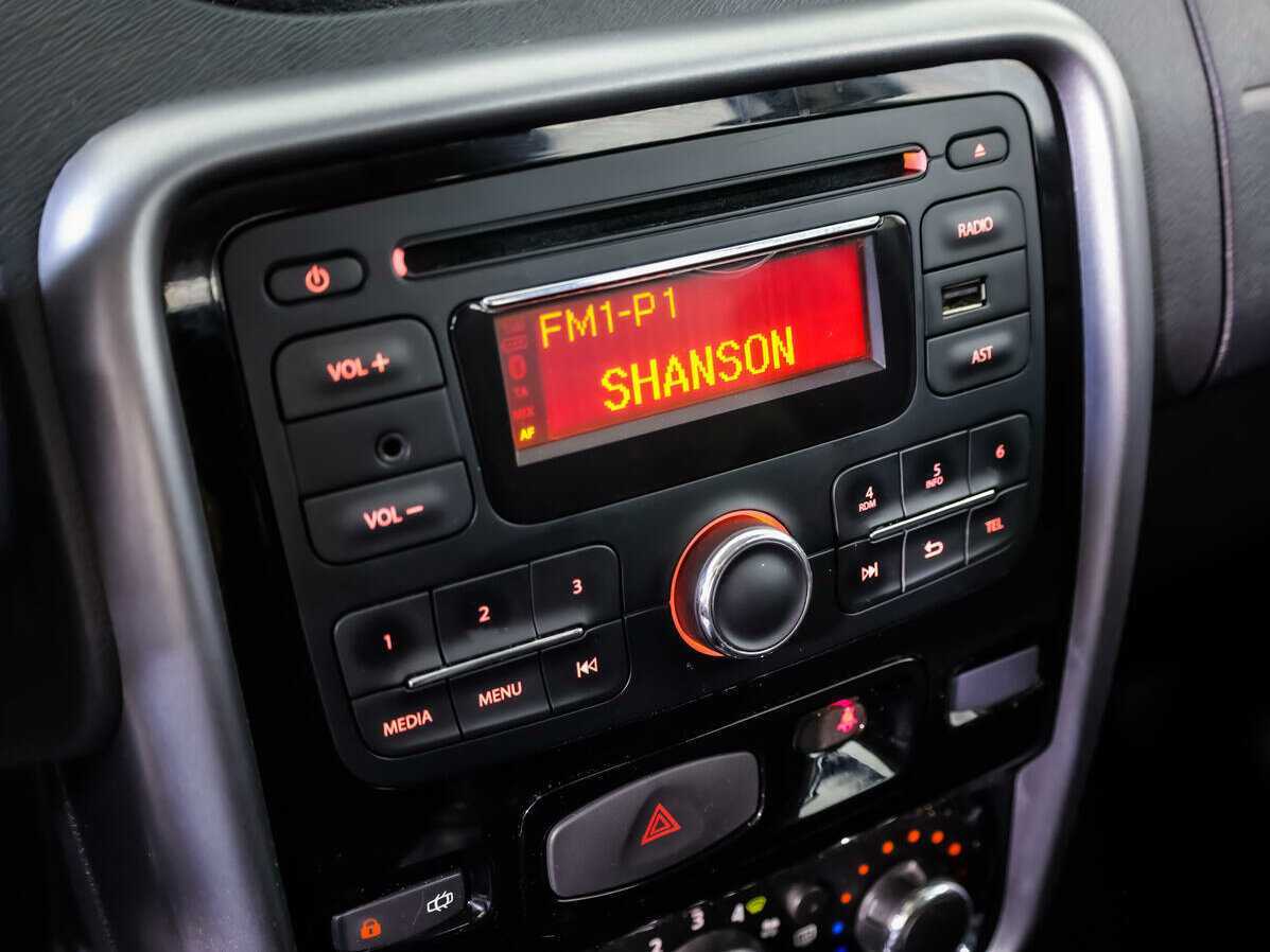 Купить Renault Duster, 2013, 253 738 км, фото №12