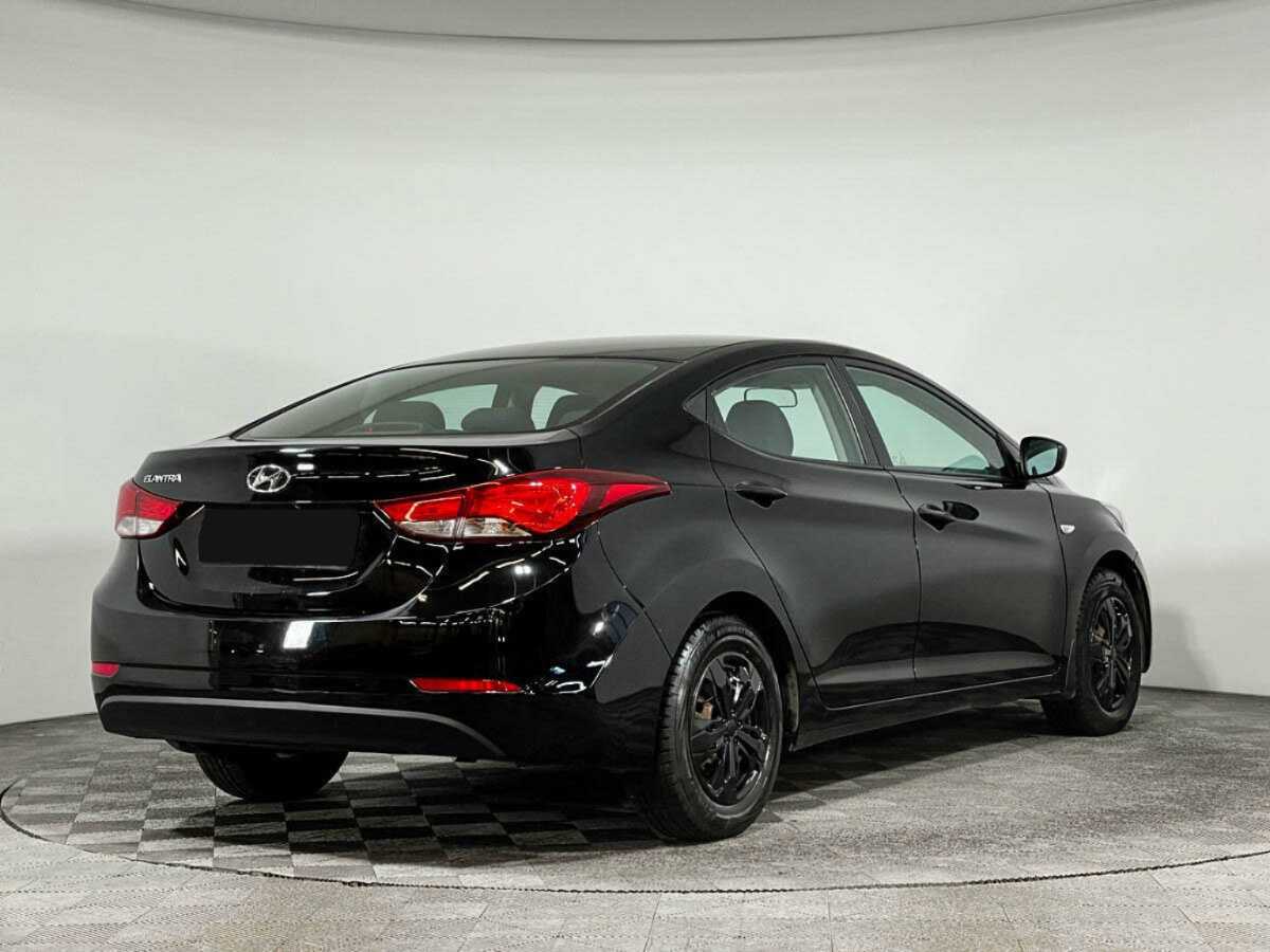 Купить Hyundai Elantra, 2015, 260 815 км, фото №5
