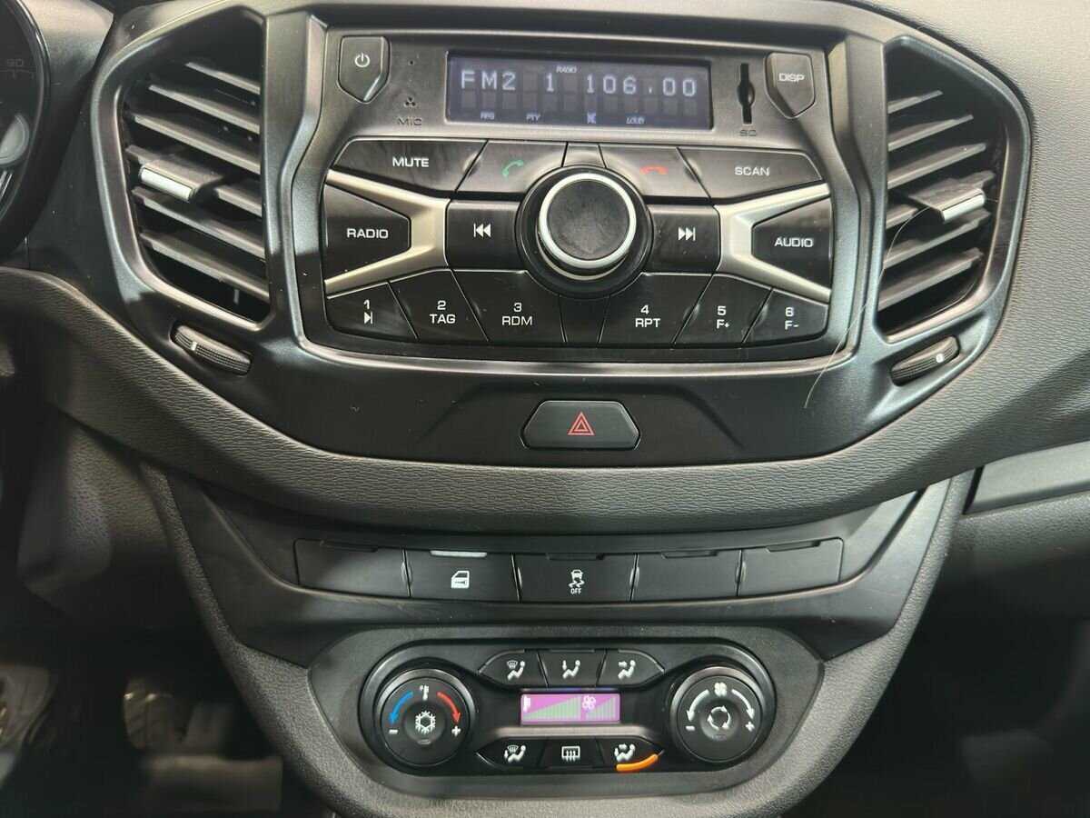 Купить Lada (ВАЗ) Vesta, 2016, 89 100 км, фото №13