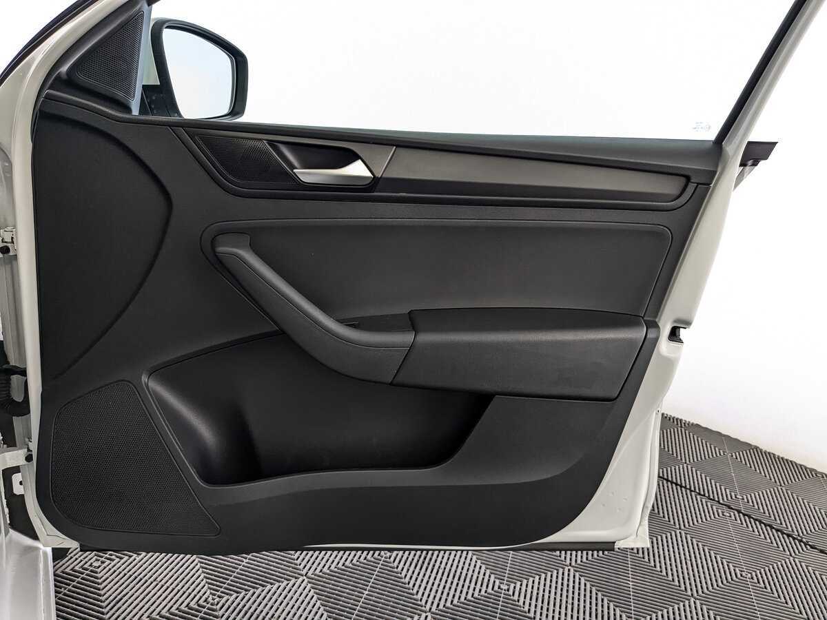 Купить Volkswagen Polo, 2020, 69 358 км, фото №21