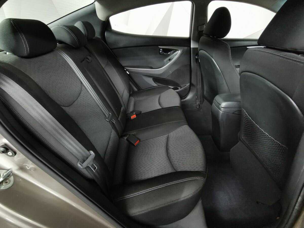 Купить Hyundai Elantra, 2012, 167 801 км, фото №12