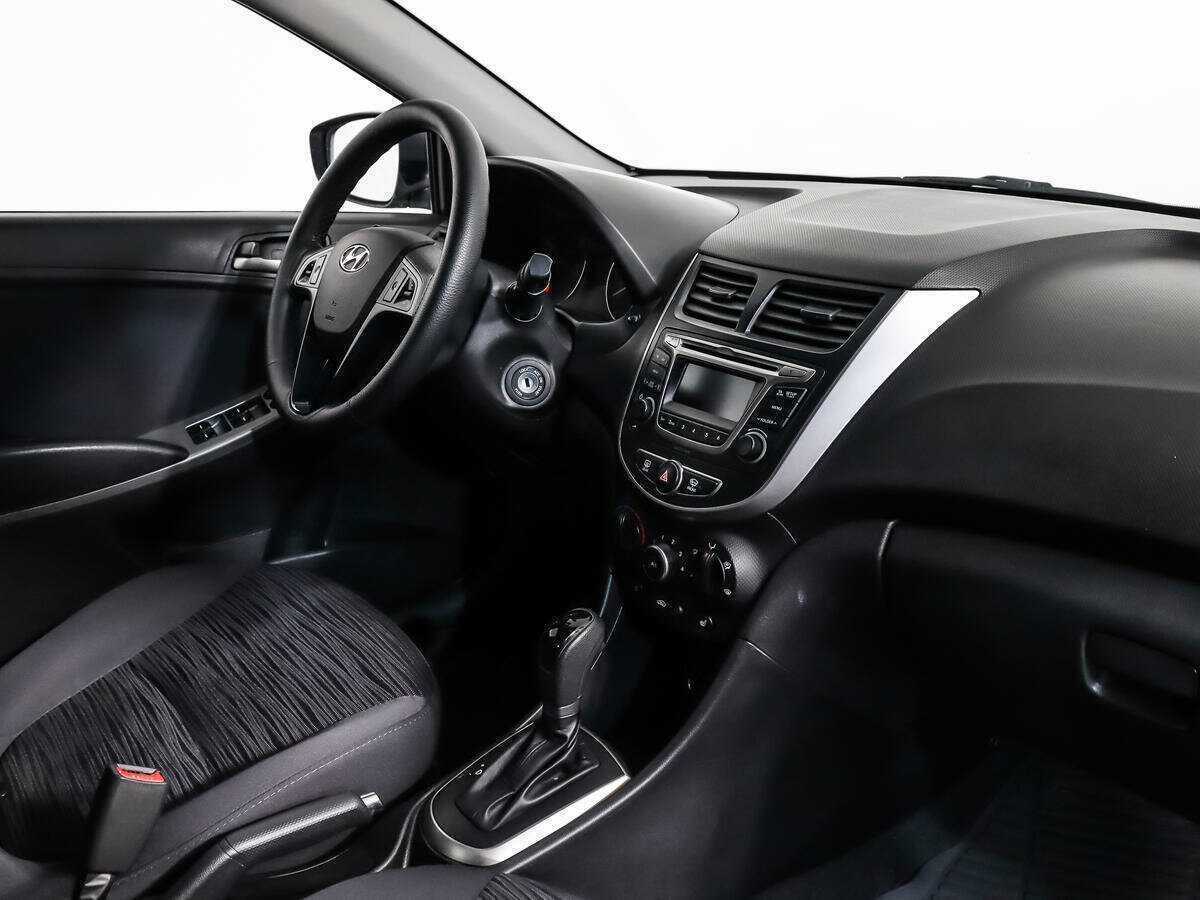 Купить Hyundai Solaris, 2014, 129 635 км, фото №11