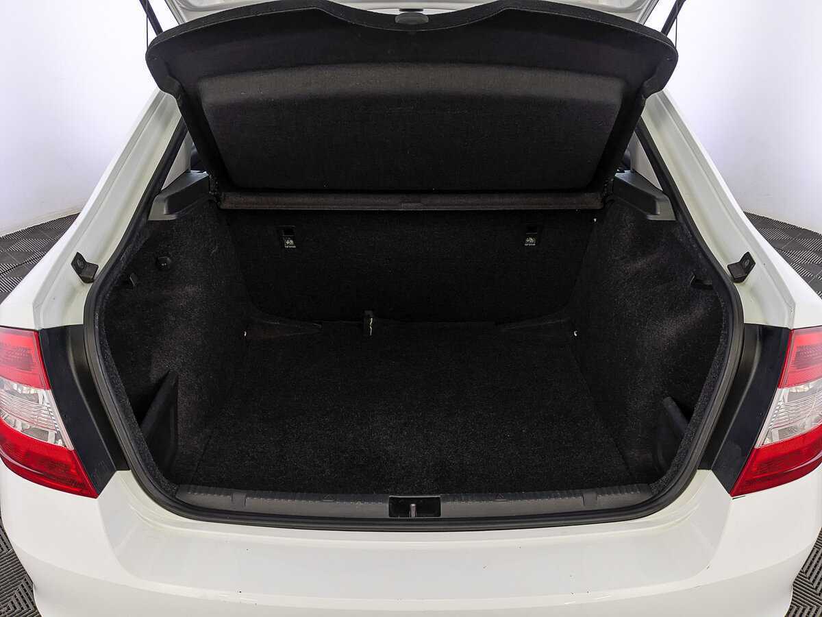 Купить Skoda Rapid, 2017, 209 187 км, фото №10