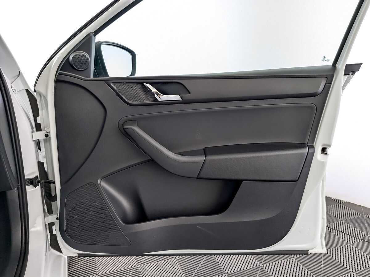 Купить Skoda Rapid, 2017, 79 526 км, фото №24