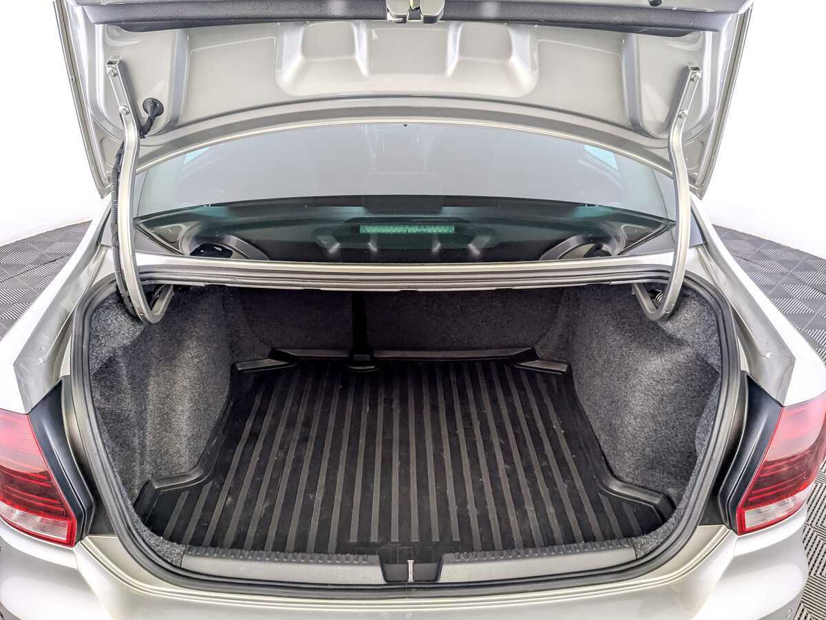 Купить Volkswagen Polo, 2019, 119 828 км, фото №10