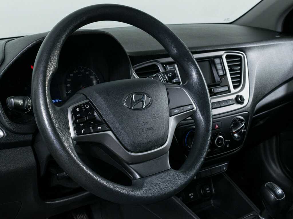 Купить Hyundai Solaris, 2020, 57 896 км, фото №11