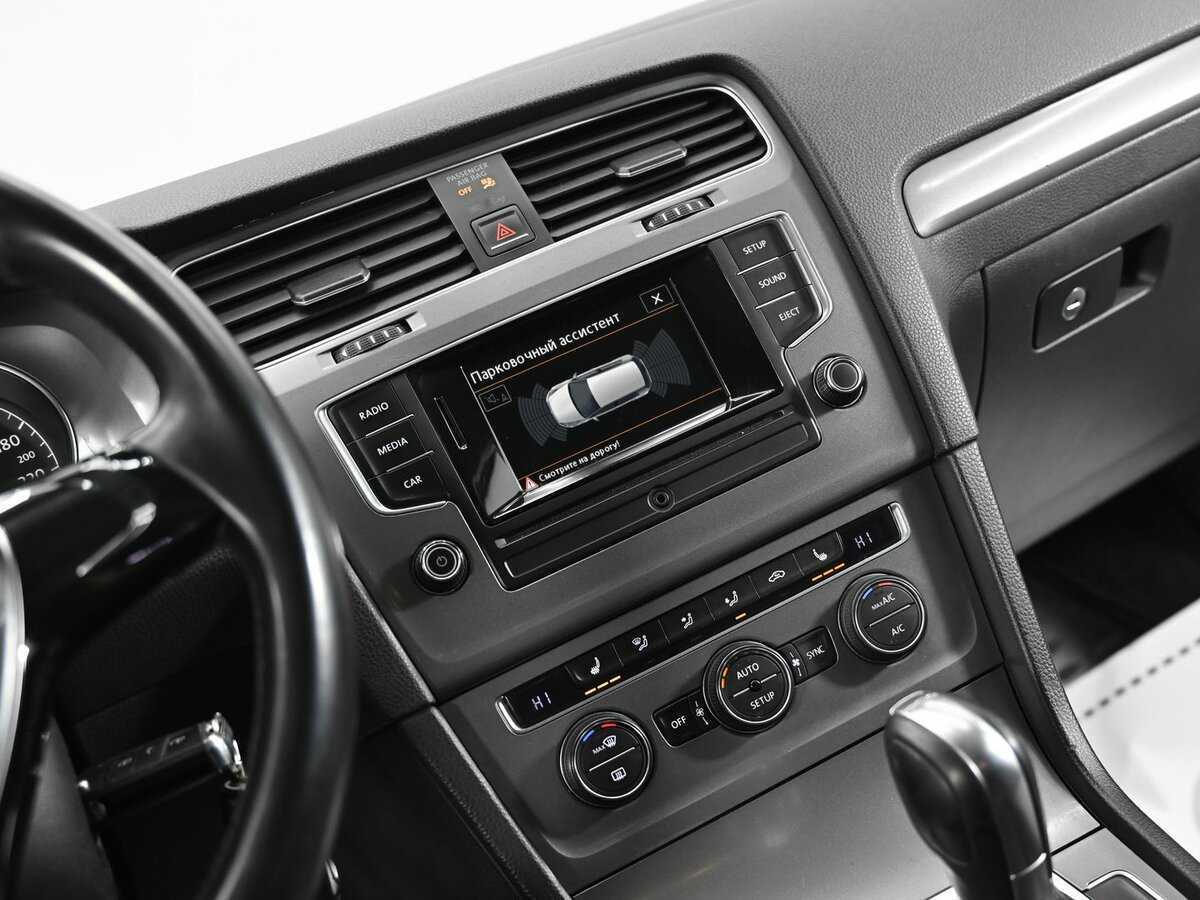 Купить Volkswagen Golf, 2013, 180 500 км, фото №10