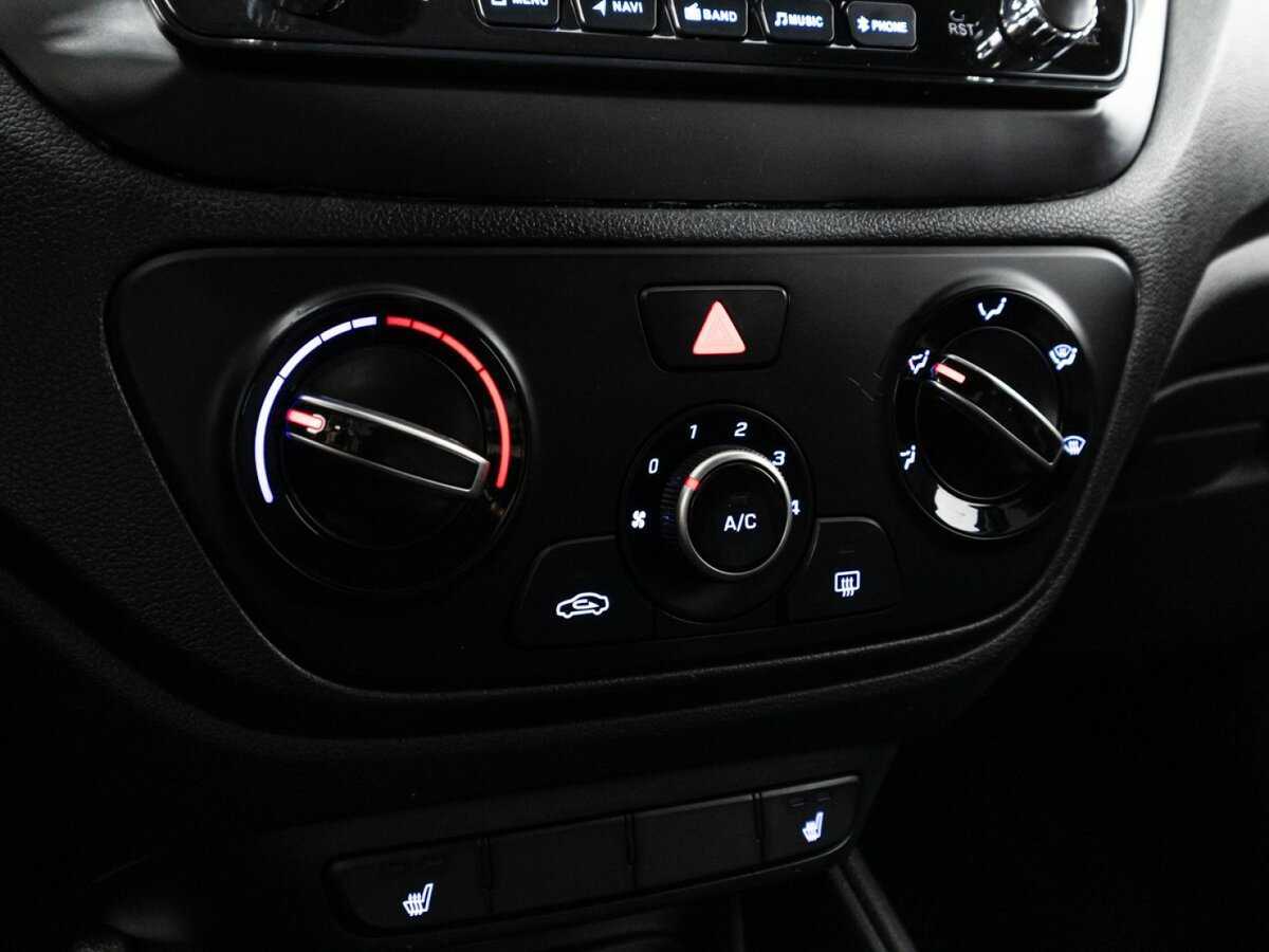 Купить Hyundai Solaris, 2019, 137 210 км, фото №16