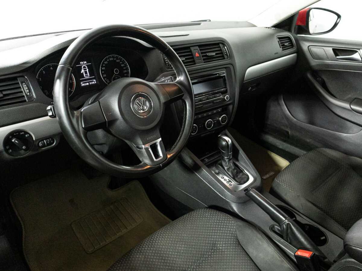 Купить Volkswagen Jetta, 2012, 205 238 км, фото №11