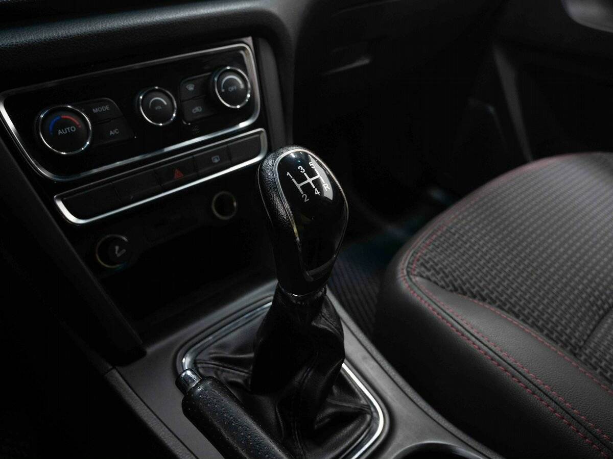 Купить Chery Tiggo 3, 2017, 136 300 км, фото №19