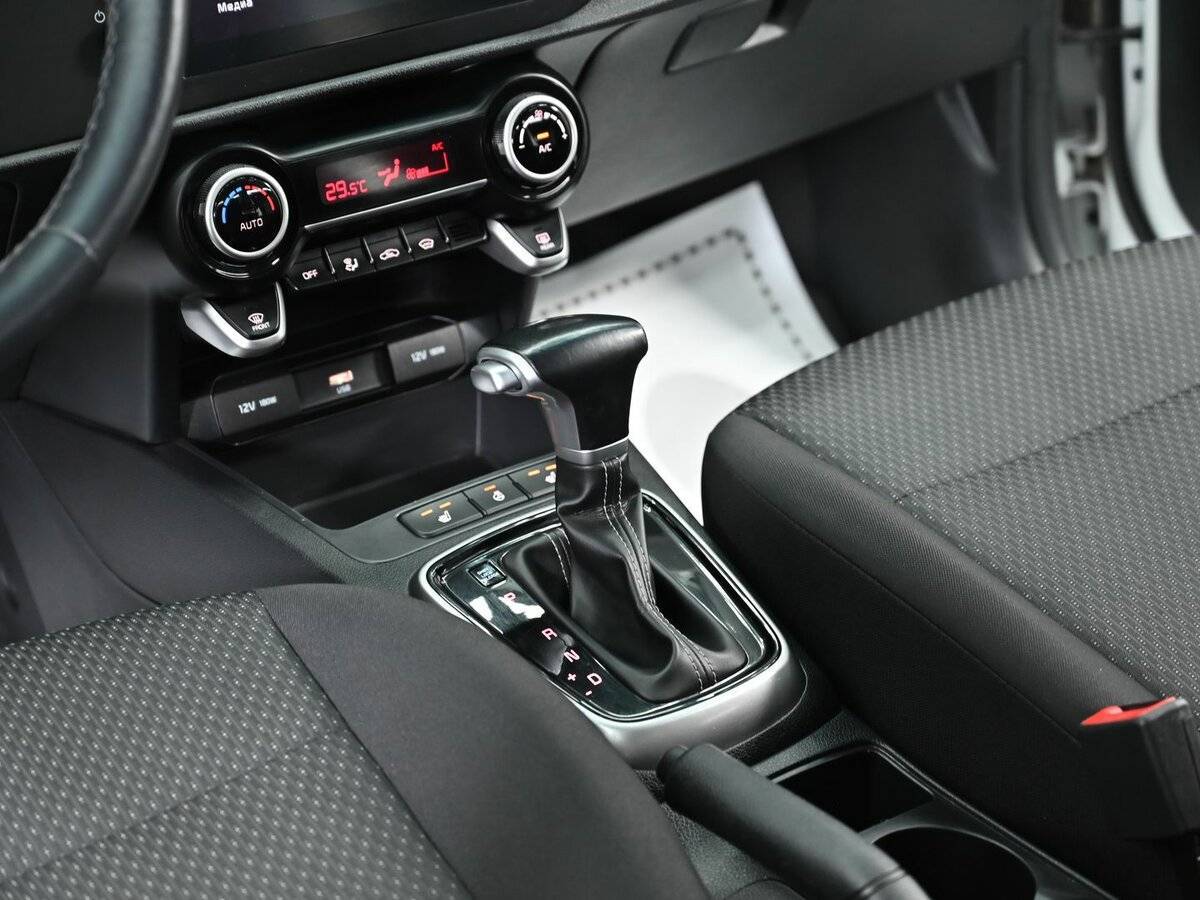 Купить Kia Rio, 2022, 124 000 км, фото №11