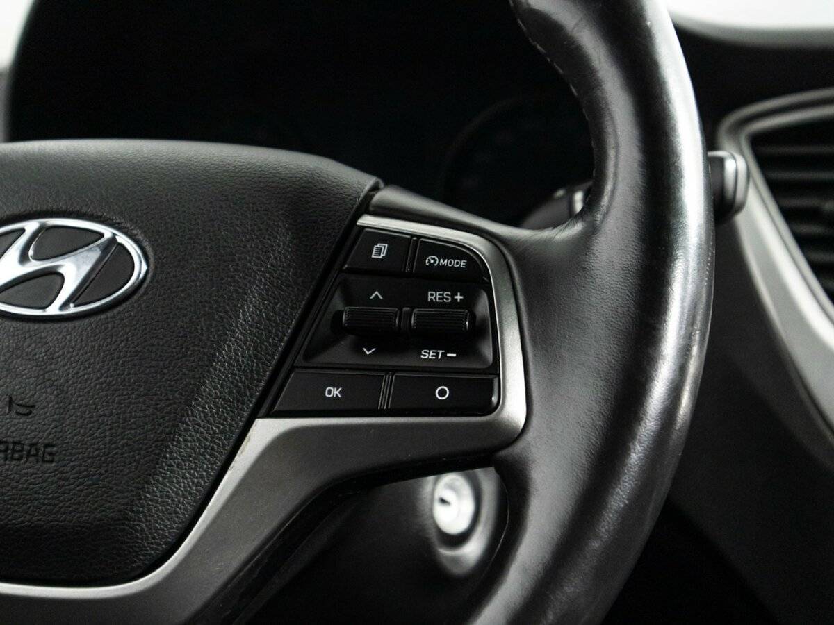 Купить Hyundai Solaris, 2019, 130 736 км, фото №18