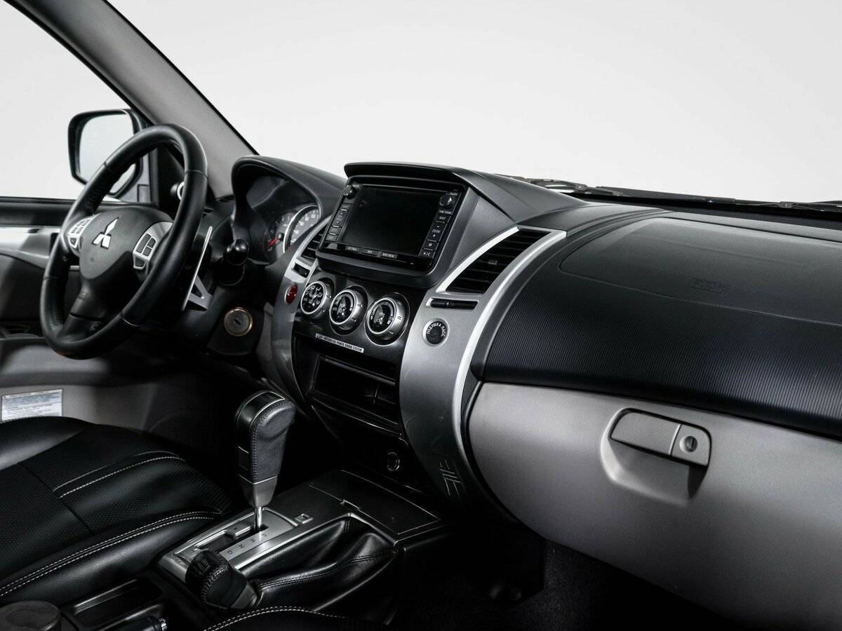 Купить Mitsubishi Pajero Sport, 2013, 252 976 км, фото №9