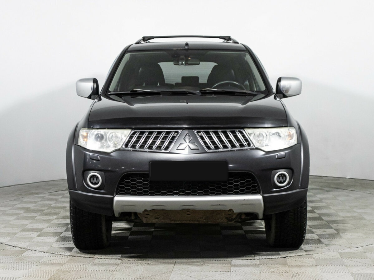 Mitsubishi Pajero Sport
