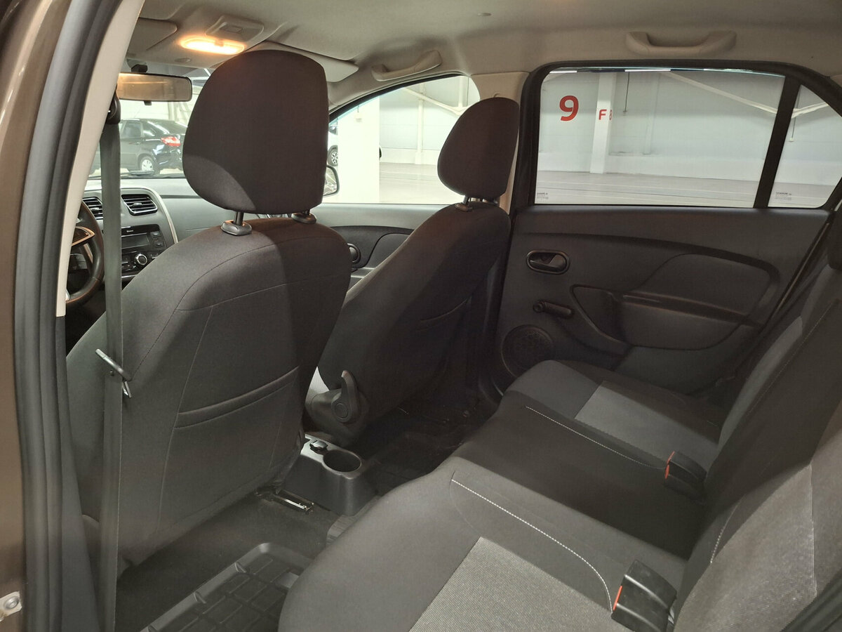 Купить Renault Logan Stepway II Рестайлинг, 2020, 61 103 км, фото №12