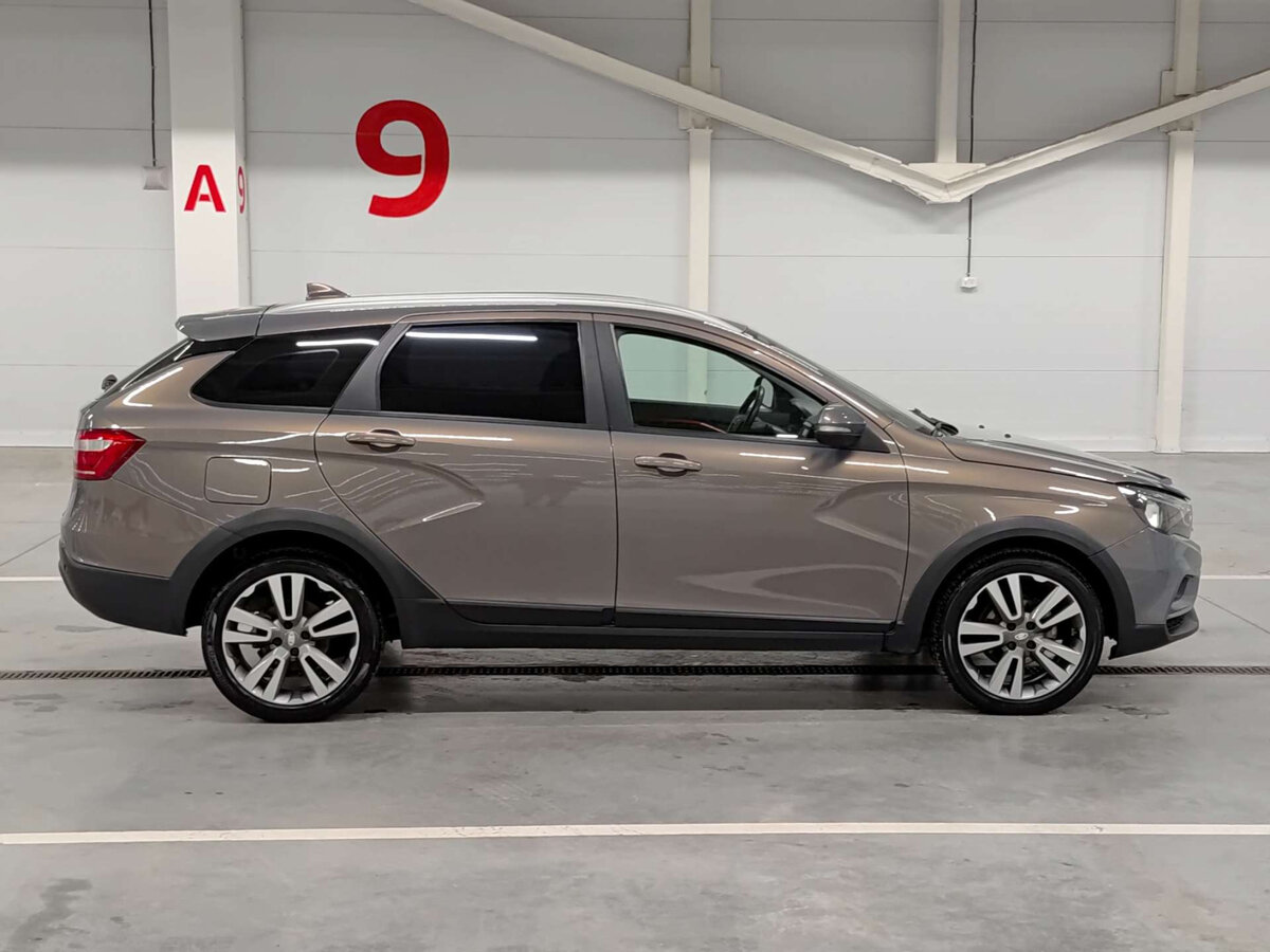 Купить Lada (ВАЗ) Vesta SW Cross I, 2019, 57 993 км, фото №4