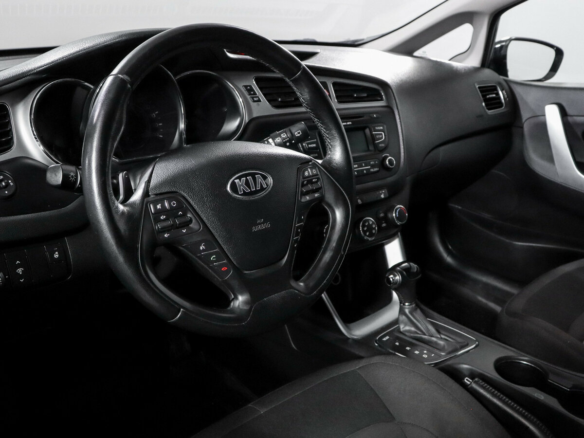 Купить Kia Ceed II, 2015, 112 493 км, фото №12